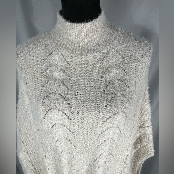 Akemi + Kin Anthropologie Rosie Pointelle Knit Eyelash Sweater Cream One Size - Picture 5 of 11
